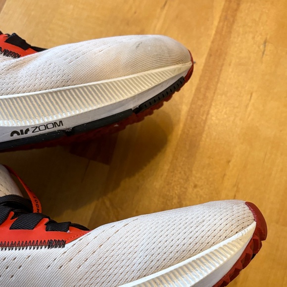 Nike Men's Size 10 Cleveland Browns Pegasus 38 - Picture 8 of 9